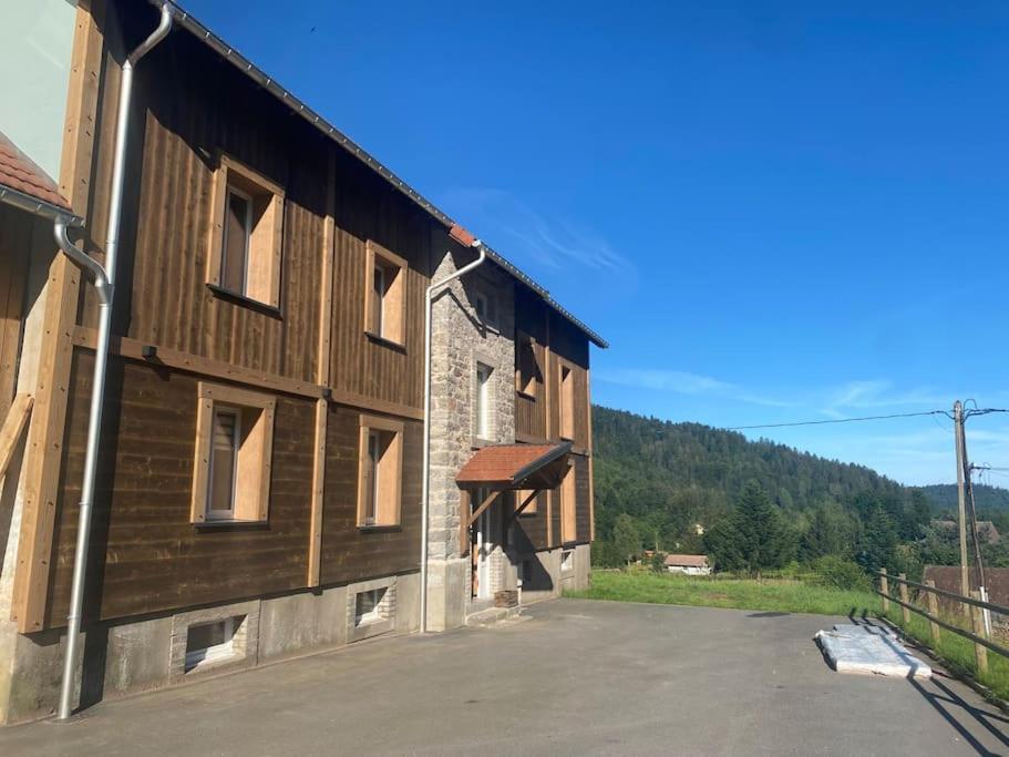 Appartement 5 Personnes Avec Espace Plein Air Saint-Maurice-sur-Moselle Exteriér fotografie